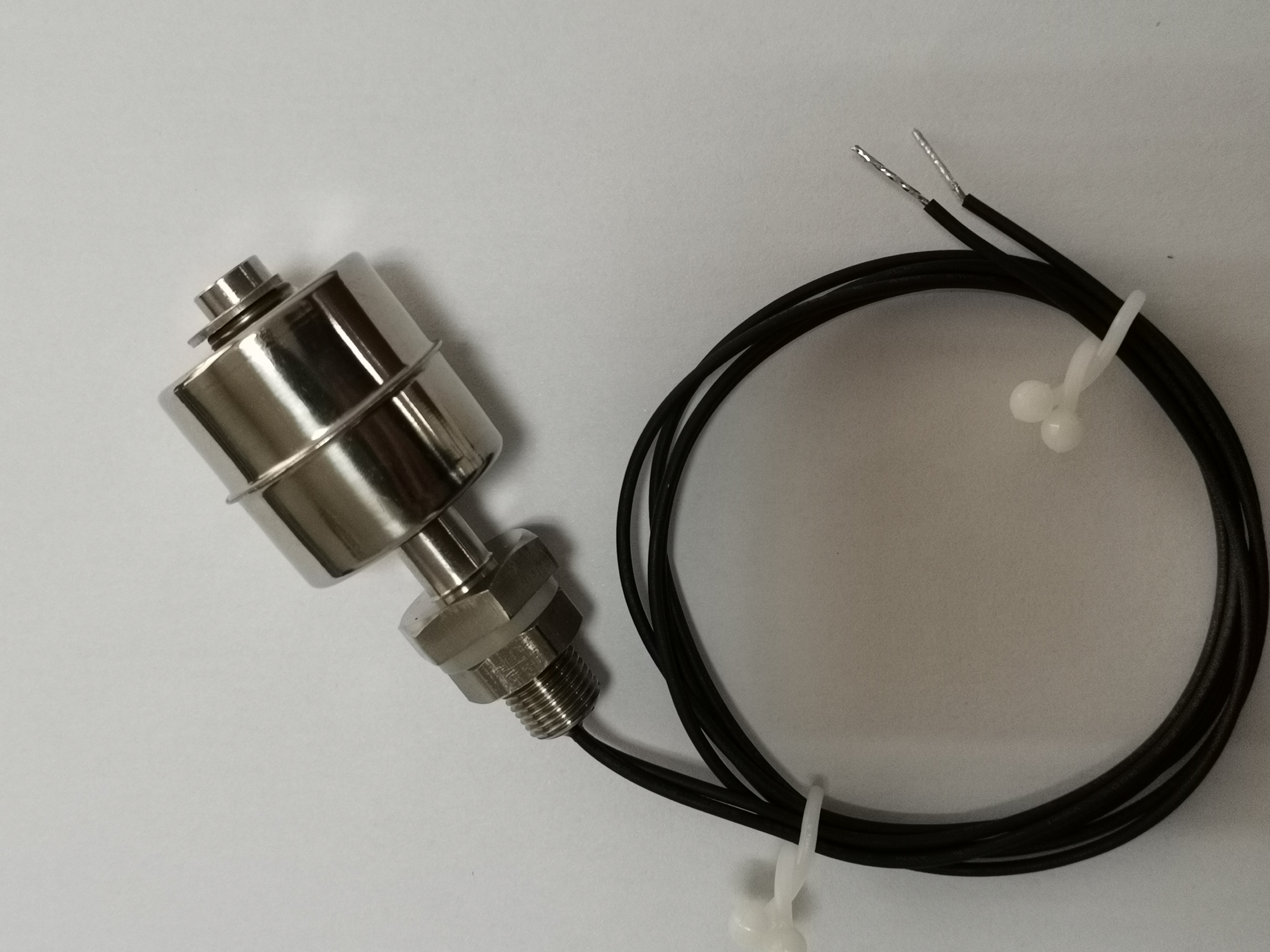 小型浮球液位開(kāi)關(guān)